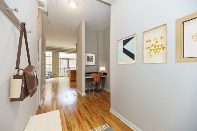 Building Photo - 1919 S Michigan Ave