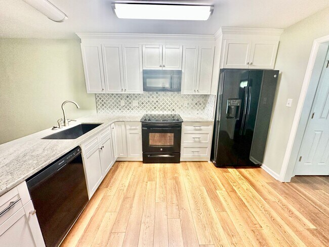Building Photo - Condo in Fort Mill SC