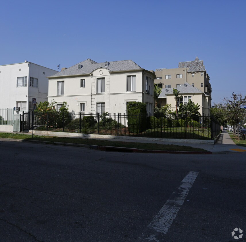 Primary Photo - 3400 James M Wood Blvd