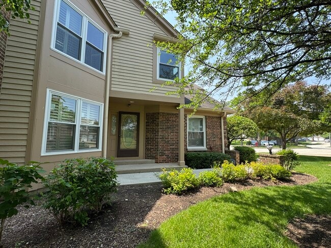 Building Photo - 2515 Live Oak Ln