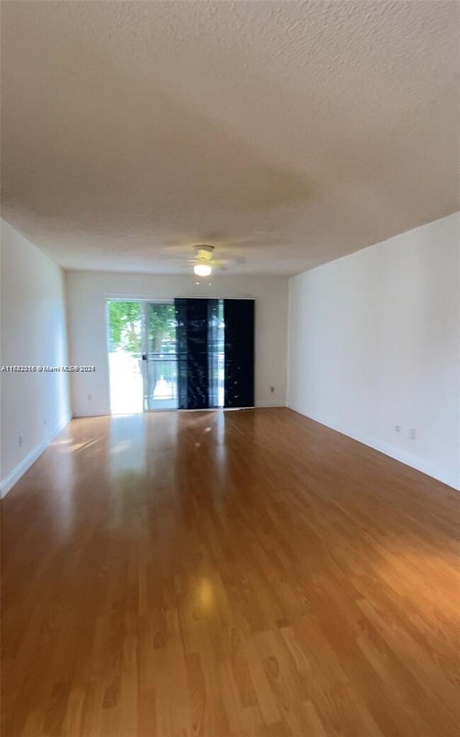 Building Photo - 1226 SW 113th Terrace