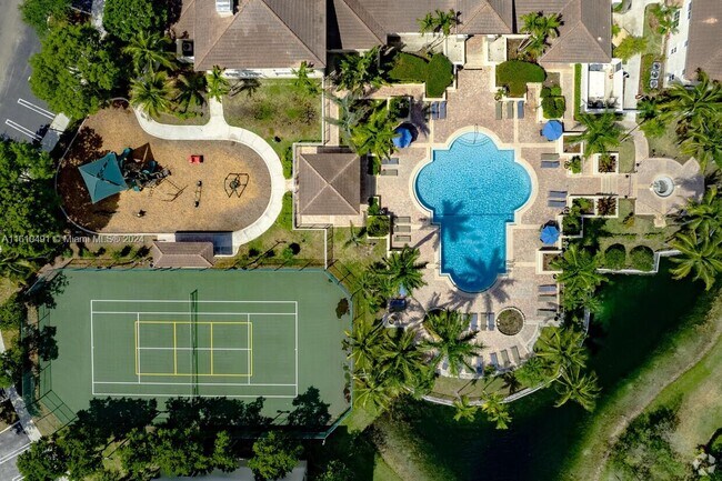 Foto del edificio - 11625 W Atlantic Blvd