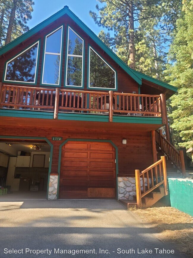 Foto del edificio - 3 br, 3 bath House - 1570 Crystal Air Dr