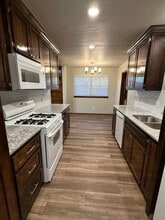 Building Photo - 2904 Broadway Terrace