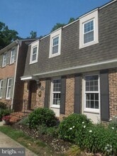 Building Photo - 1742 Dryden Way
