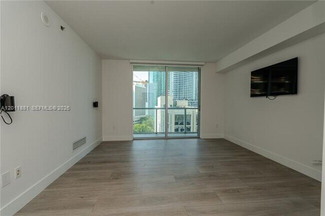 Foto del edificio - 500 Brickell Ave