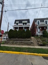 Building Photo - 132 Evergreen Ave