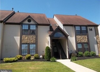 Foto del edificio - 322 Georgia Ct