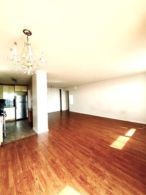 Foto del edificio - 2932 W 5th St