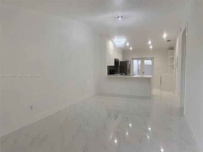 Photo - 7539 NW 173rd Terrace House