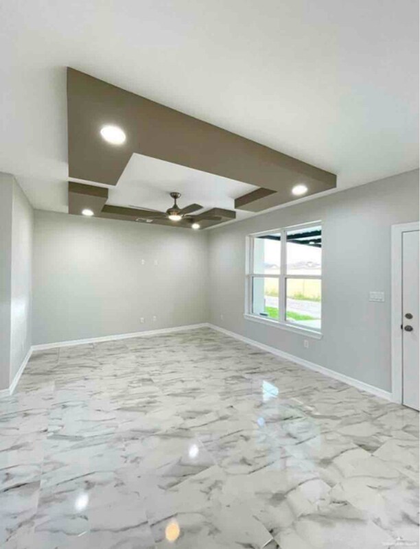 Foto del edificio - 5514 N Crown Point