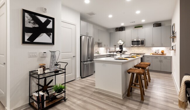 Building Photo - Elegant 3BR Bliss: Where Comfort Meets Con...