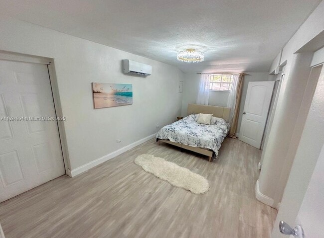 Foto del edificio - 950 NE 127th St