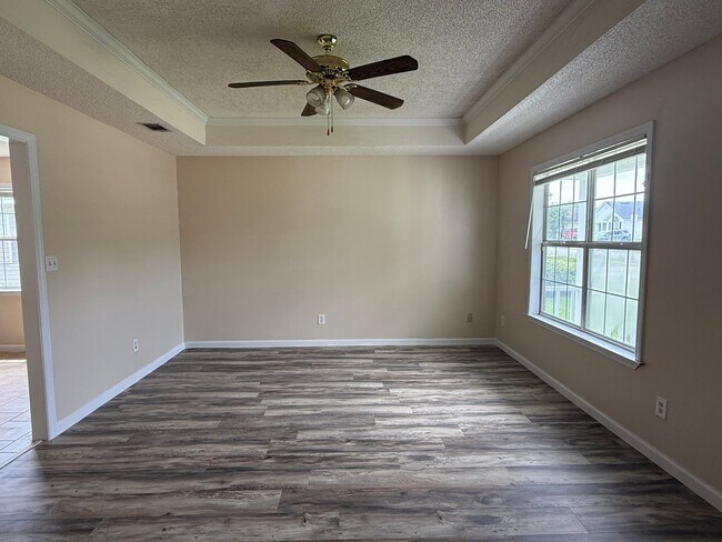 Building Photo - Beautiful Home in Valdosta, Ga!