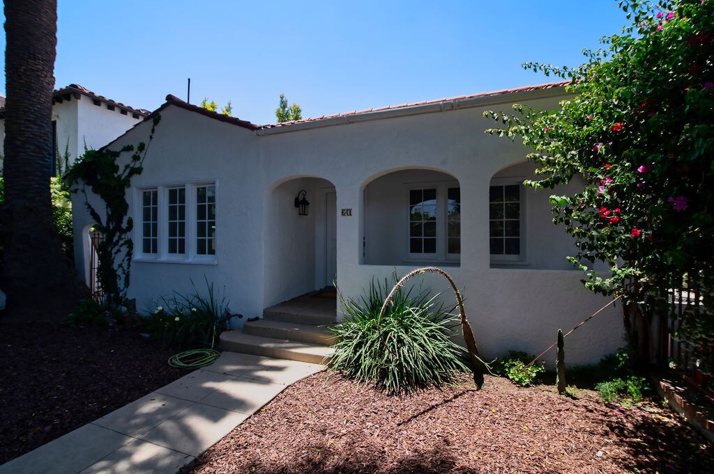 Foto principal - 641 N Martel Ave