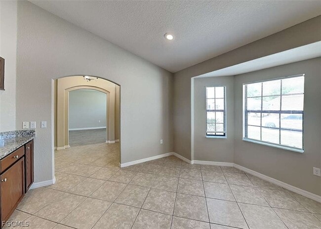 Building Photo - 202 SW 16th Terrace