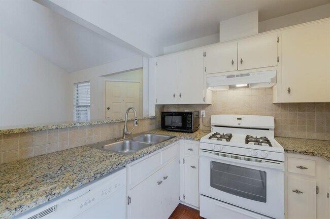 Building Photo - 1802 Rawhide Dr