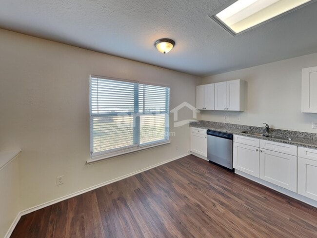 Building Photo - 6410 Flatstone Pass
