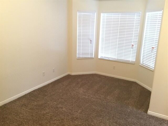 Foto del edificio - 1993 N 775 E