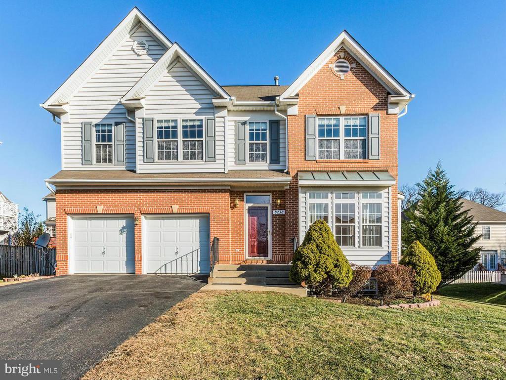 Foto principal - 8238 2nd Ave