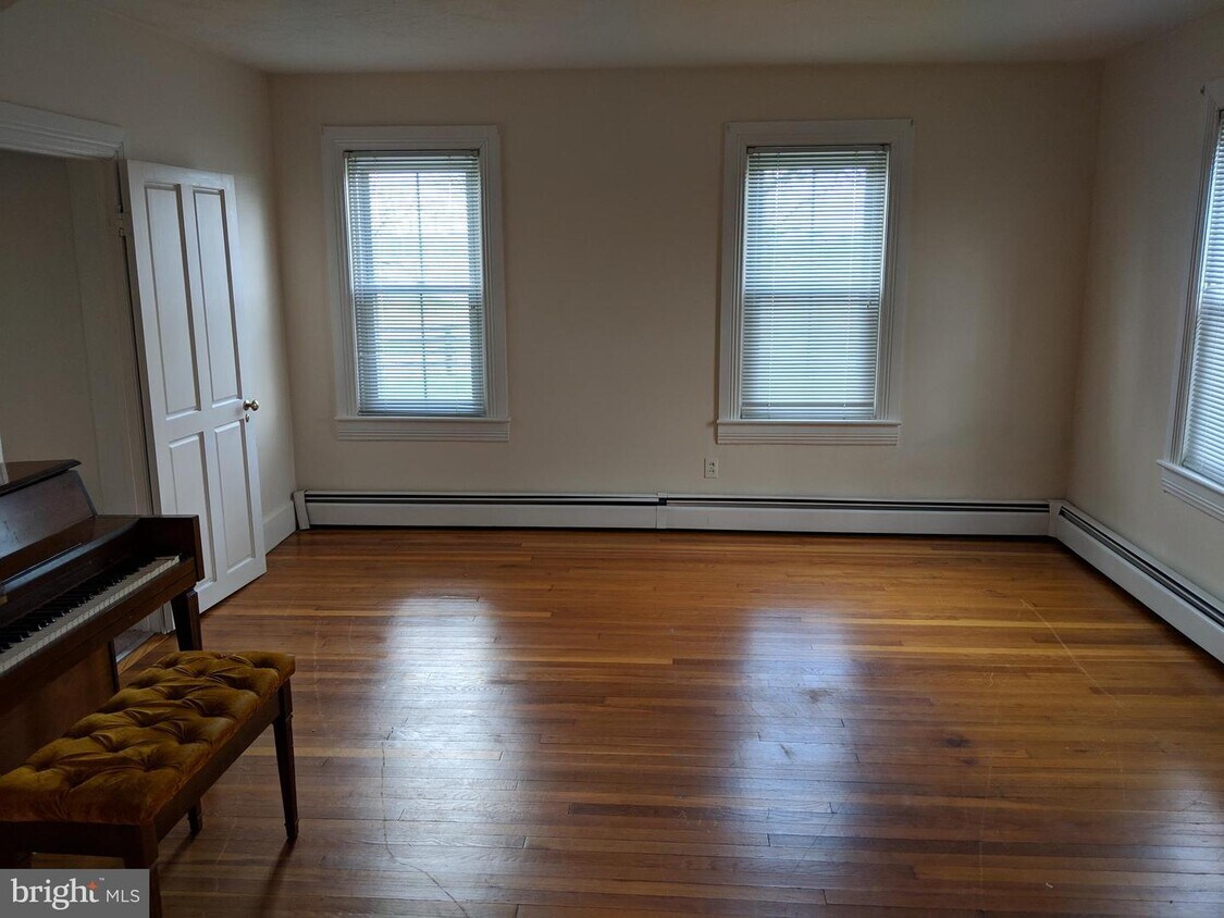 25 Pond Bank Rd, Gettysburg, PA 17325 House Rental in Gettysburg, PA