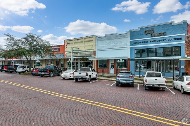 Shops and restaurants line the streets of Downtown Commerce.