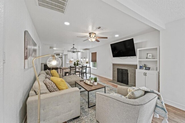 Foto del edificio - 4520 Sharon St