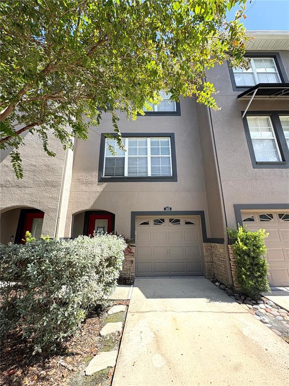 Building Photo - 2425 Middleton Grove Dr