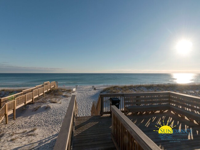 Building Photo - Welcome to your ideal furnished beach retr...