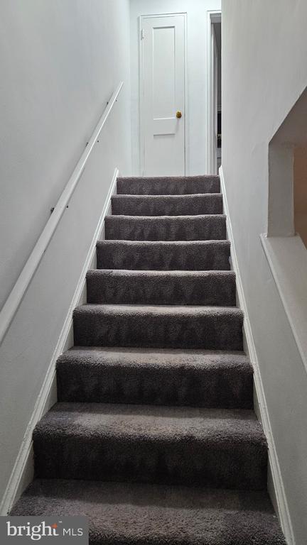 Building Photo - 4213 Hildreth St SE