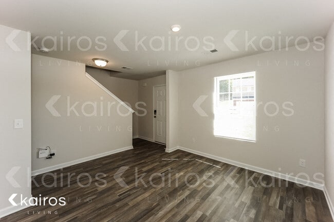 Building Photo - 234 Fox Chase Wy