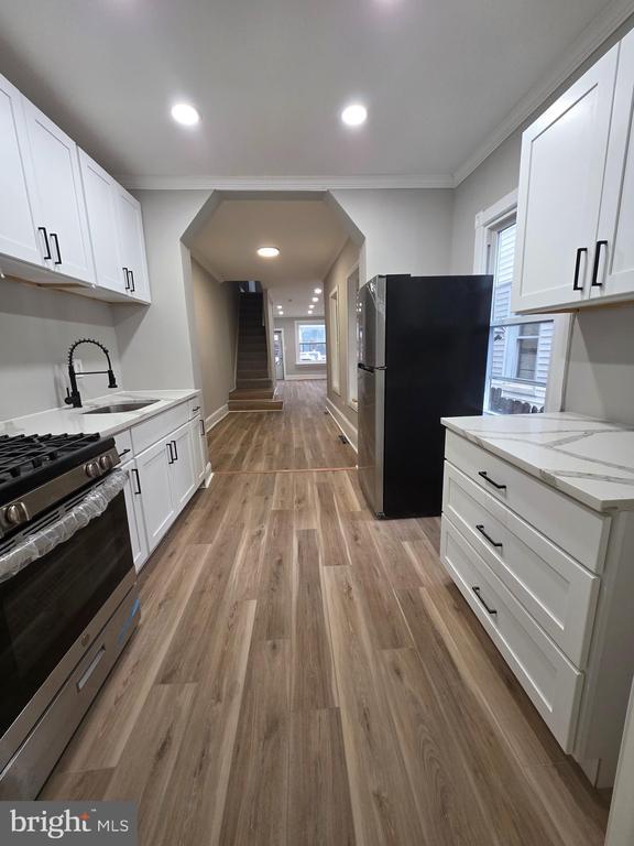 Foto del edificio - 158 W Green St