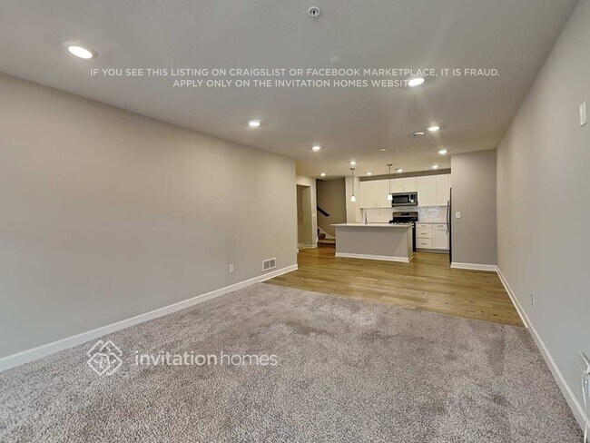 Foto del edificio - 10904 Everest Pl N