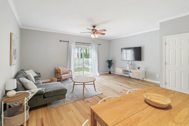 Photo - 504 Auburn Square Dr Townhome