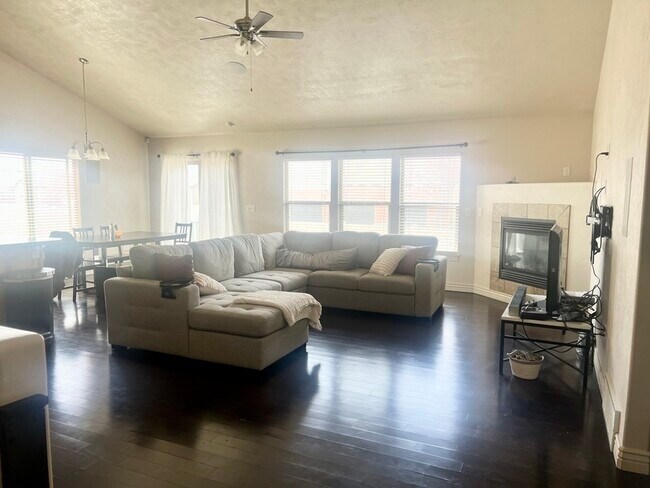 Foto del edificio - 11114 Aspen Gate Ct