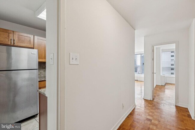 Foto del edificio - 224-30 W Rittenhouse Square