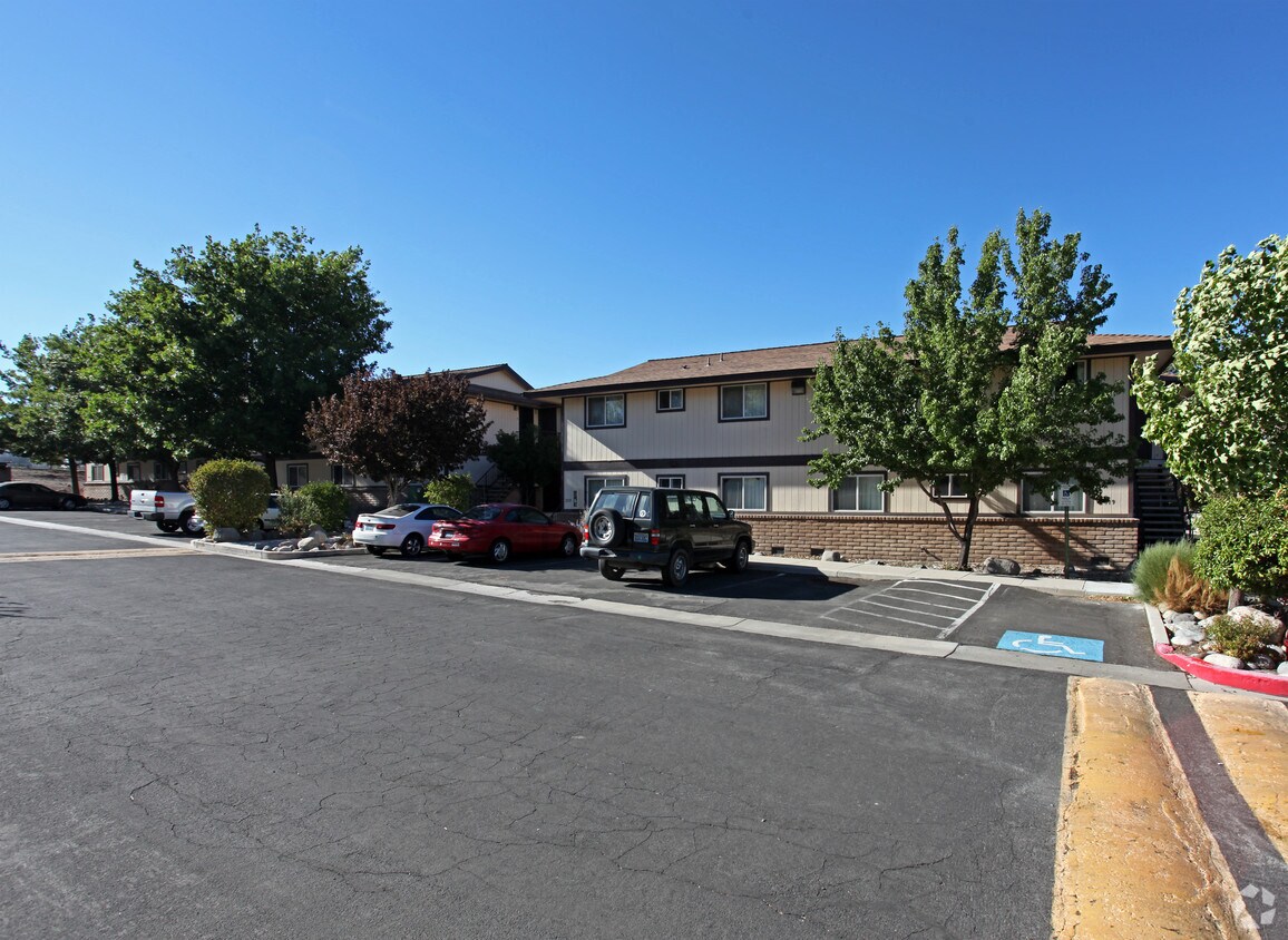 Hawk View Apartments Apartments in Reno, NV