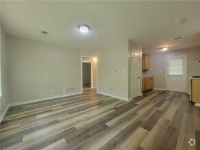 Building Photo - 4750 West Dr