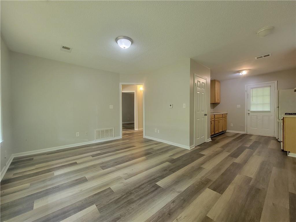 Primary Photo - 4750 West Dr
