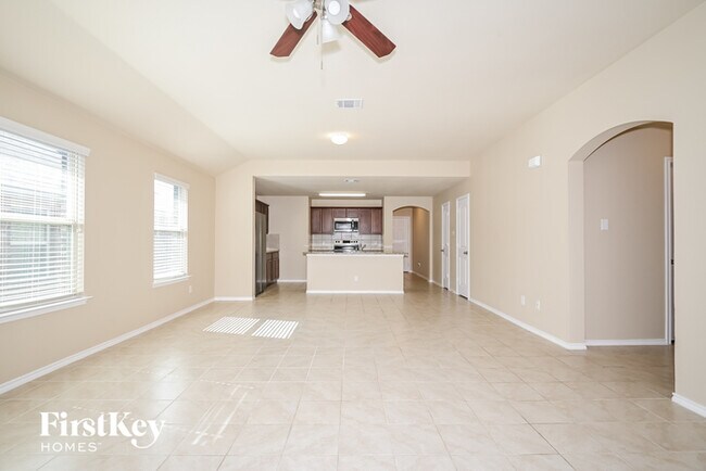 Foto del edificio - 961 Corbitt Ln