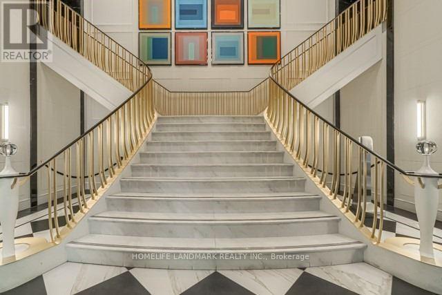 Photo du bâtiment - 955-1955 Bay St.