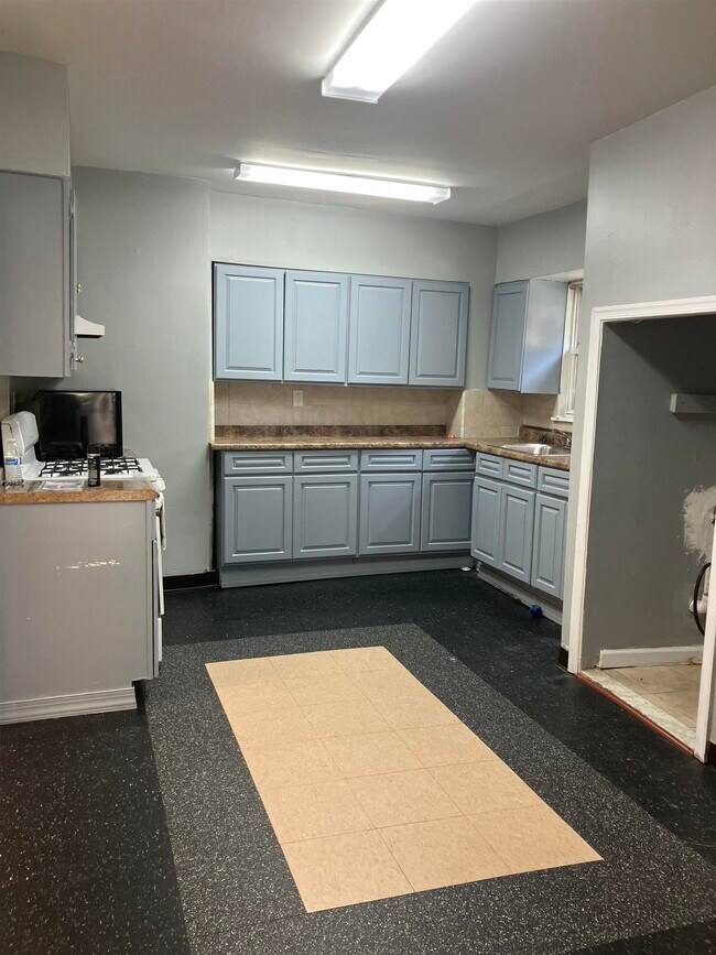 Foto del edificio - 137 W 27th St