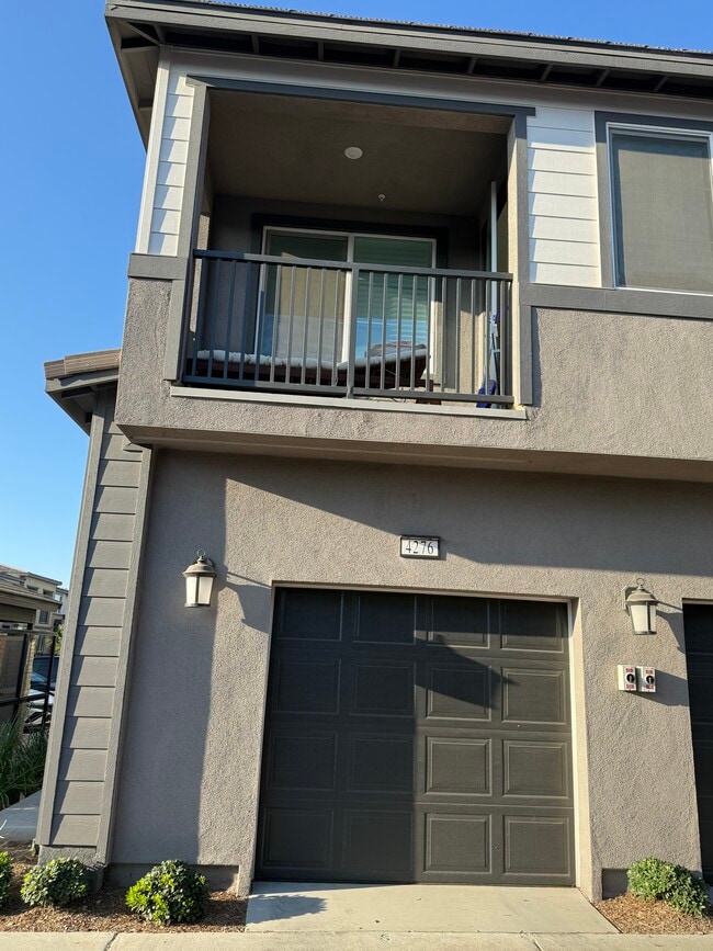 Building Photo - 4278 S Montoya Paseo