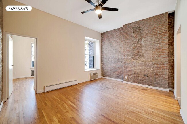 Building Photo - 27 W 94th St