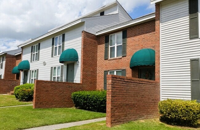 Lugar de Lexington - Lexington Place Apartments
