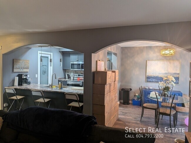 Photo du bâtiment - 8881 Walters St