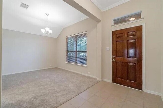 Foto del edificio - 7923 Thorncroft Manor Ln