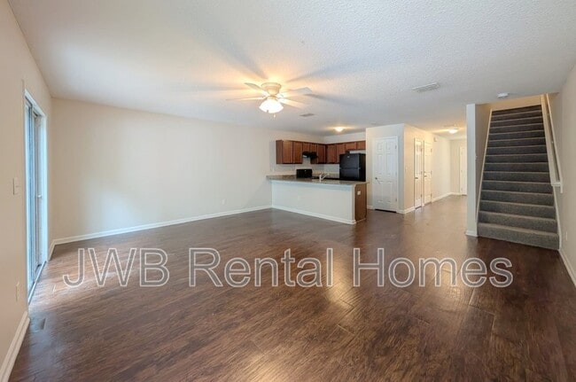 Building Photo - 7156 Timmerman Ln