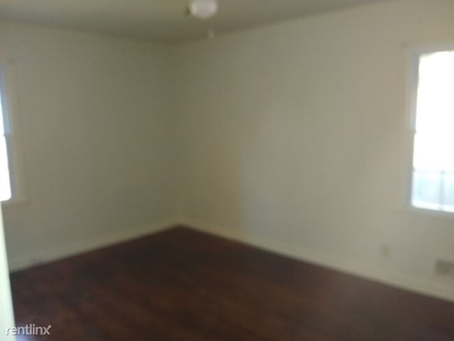 Building Photo - 4 br, 3 bath House - 2475 Barge Rd SW