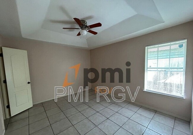 Building Photo - 1817 Tierra Dulce Dr